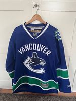 Vancouver Canucks NHL Hockey Jersey Gr. M Reebok