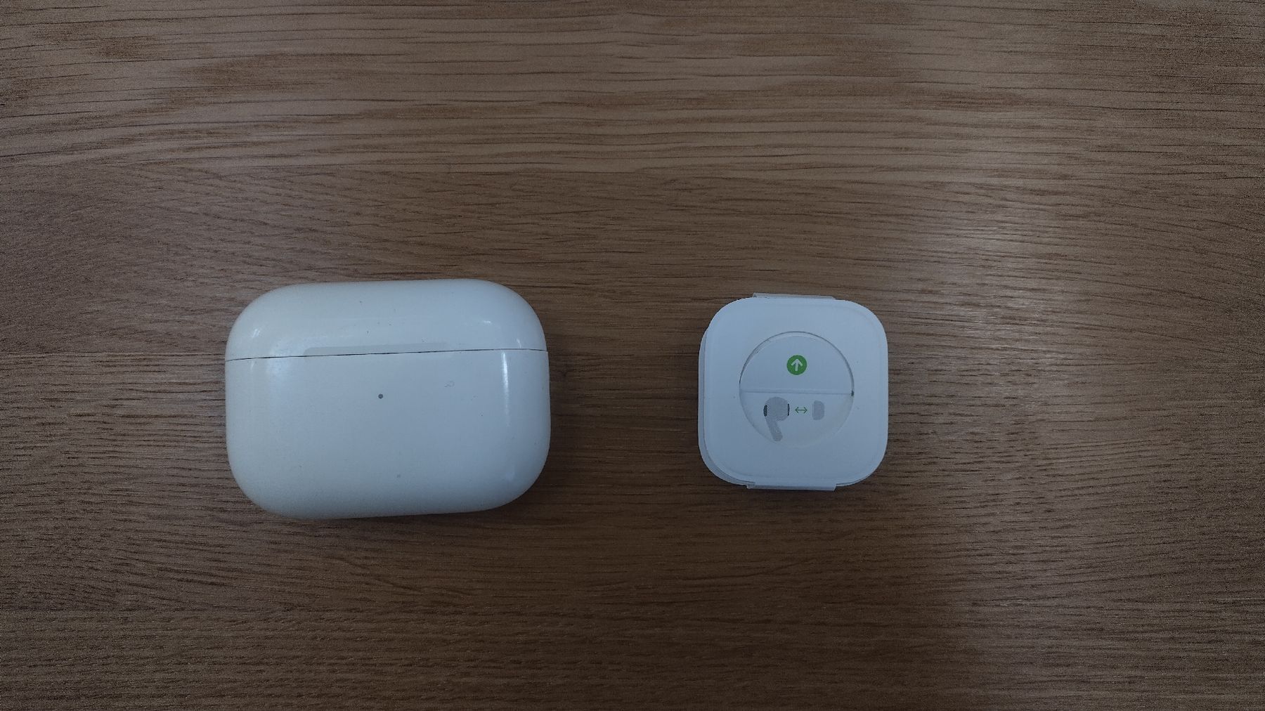 Apple Kopfhörer: Apple AirPods Pro – Gebraucht aus Zürich von Fkeru 2