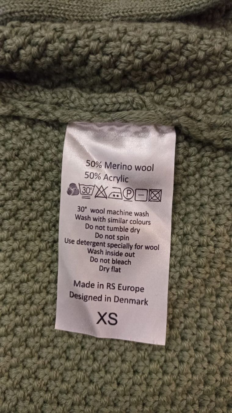 Vestes: Cardigan / Blazer, 50% Merino – Neuf (Voir description) à Fislisbach par tab_79pv 1