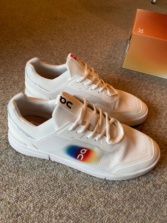 Neuer ON THE ROGER Spin Swiss Olympic Sneaker Herren, Gr. 46