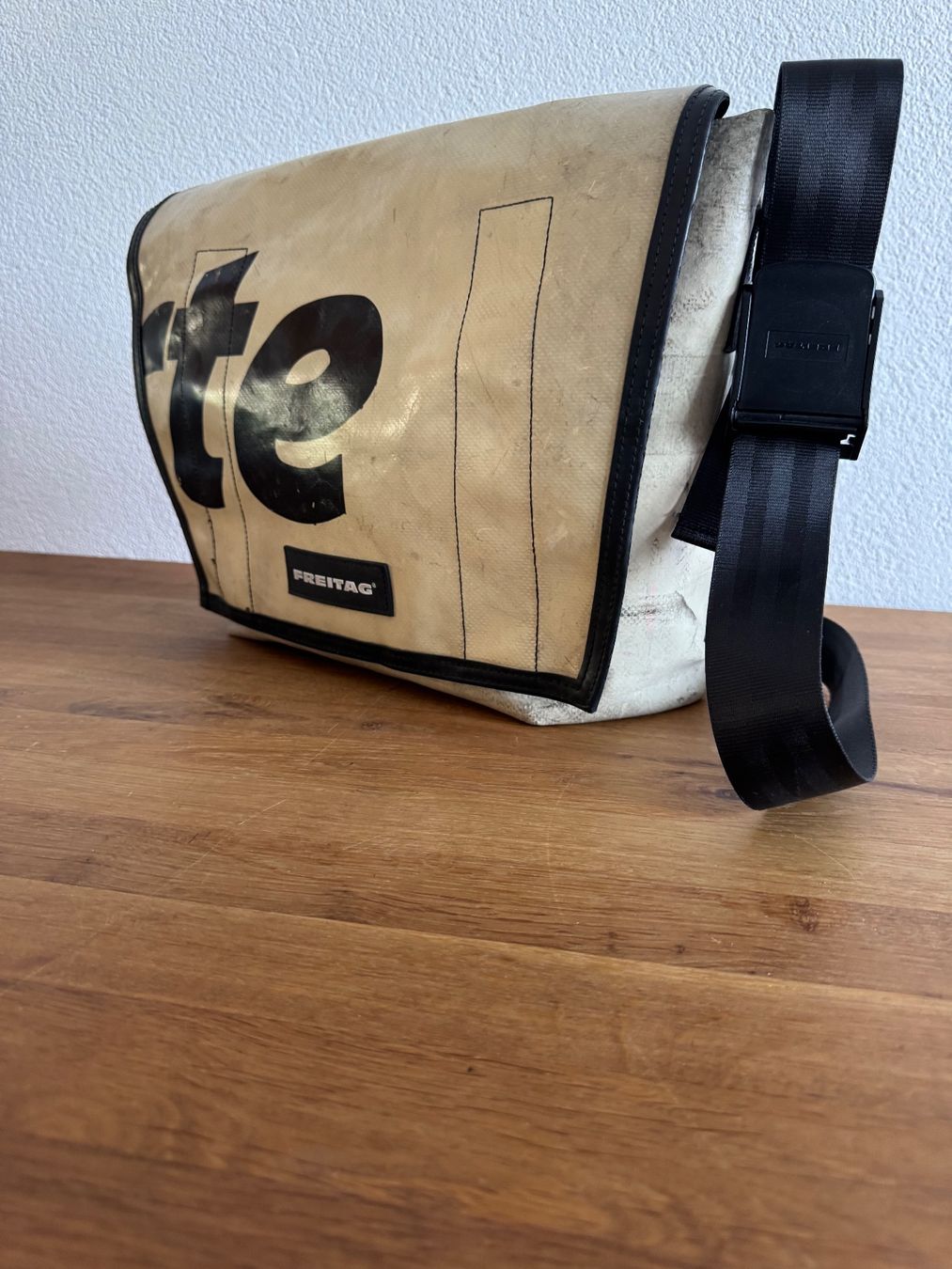 Freitag Taschen: Freitag Tasche Dexter F14 – Gebraucht aus Frauenfeld von lind11 2
