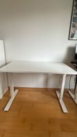 Schreibtisch weiss höhenverstellbar mit Kurbel