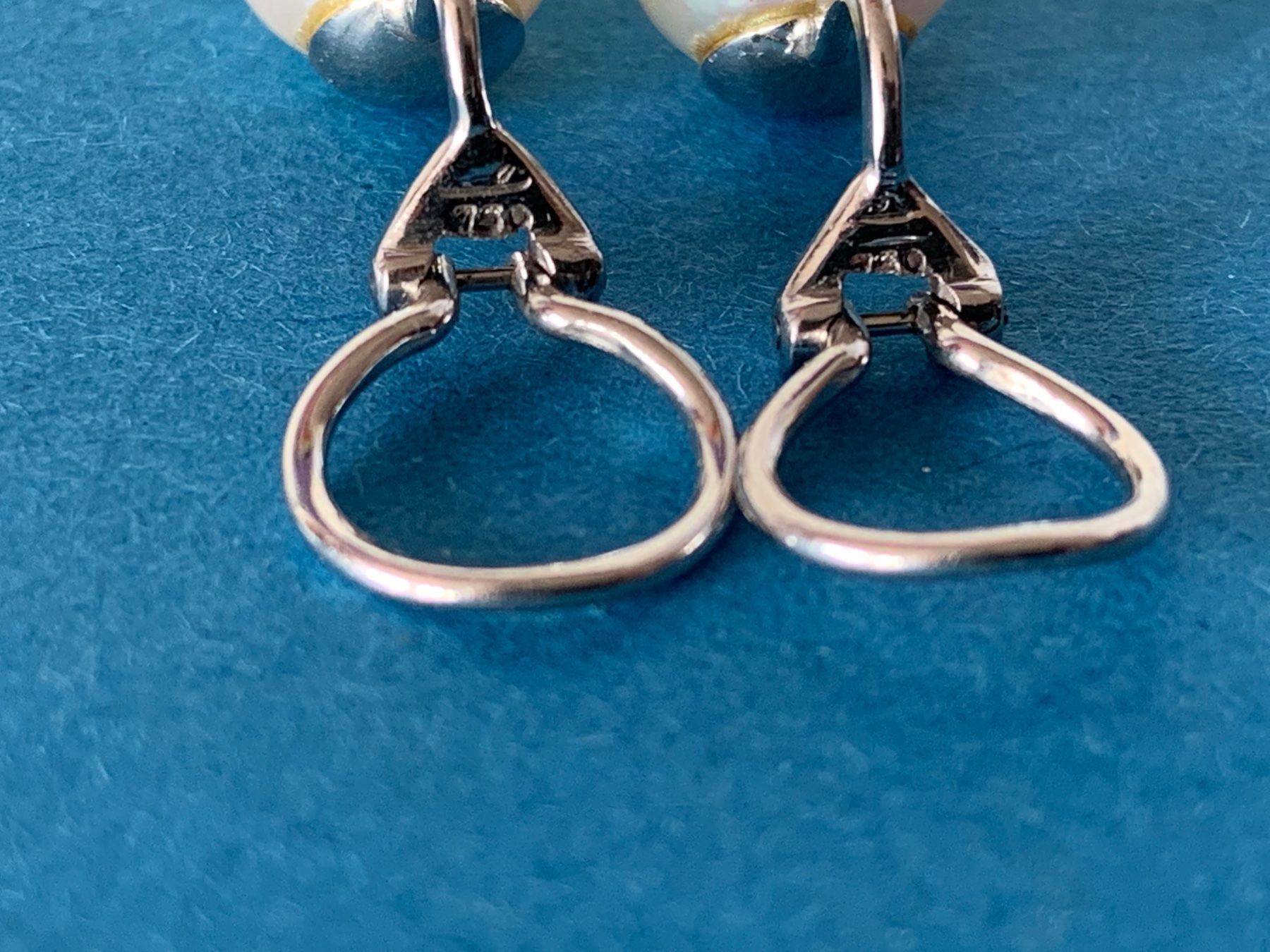 Orecchini pendenti & Orecchini a lobo: Weissgold Perlen -Clips (18 Karat) – Usato da Laufen venduto da belleskulptur 4