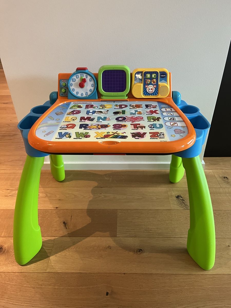 Vtech Giocattoli: Spieltisch mit dem Stuhl VTech – Usato da Meilen venduto da Exclusive00 1