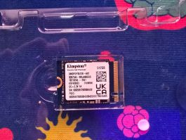Kingston 512 GB M.2 2230 NVMe SSD – 100 % Zustand – Steam De