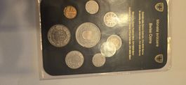 Pieces Fleur de coin 1980