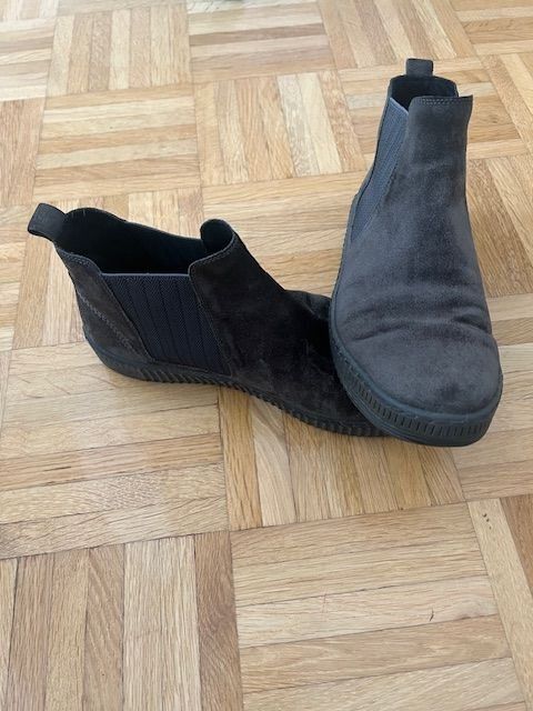 Gabor Scarpe da donna: "GABOR" Stiefeletten Gr. 7.5 = 41 – Usato da Walenstadt venduto da ricamul 1