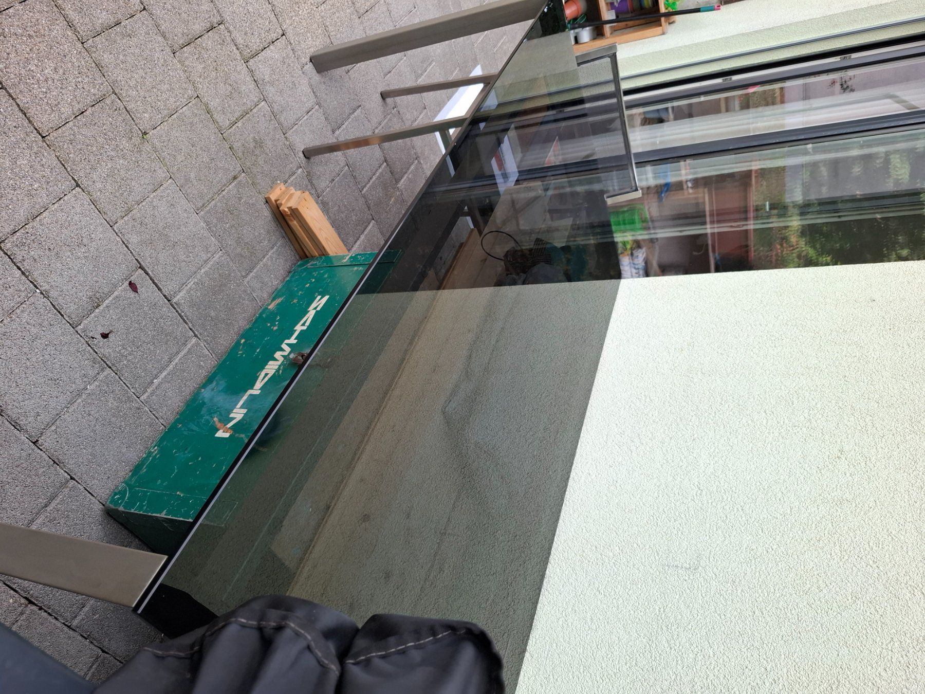 Tische: Grosser Glastisch – Gebraucht aus Therwil von Jazzio_Art 2