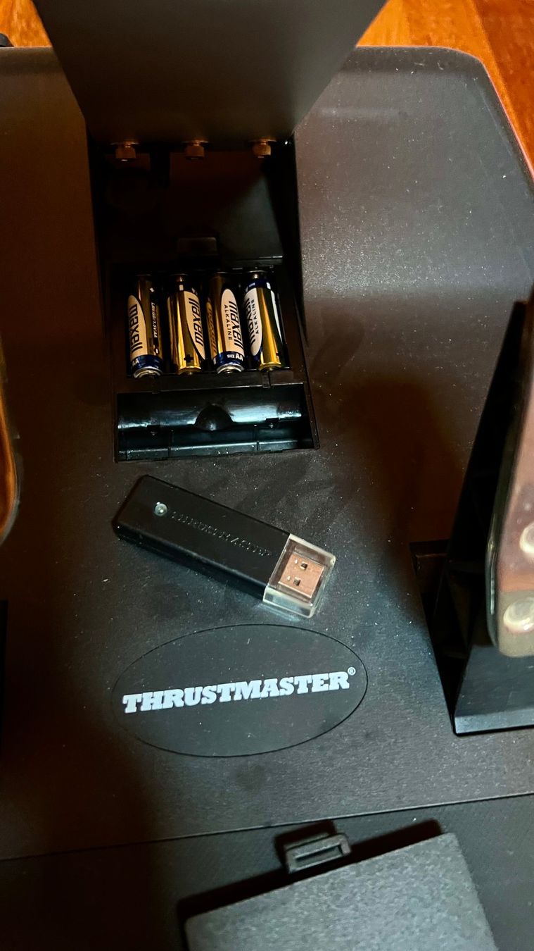 Thrustmaster Controller: Thrustmaster Ferrrari Wireless GT Edition 430 Scuderia Edit. – Usato da Prangins venduto da ocimshop 3