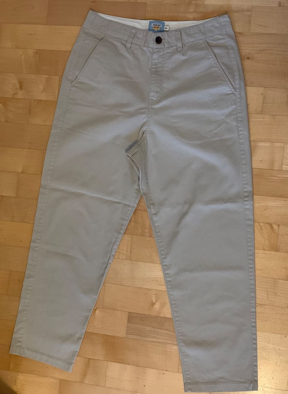Pantaloni: Chino Hose – Usato da Winterberg ZH venduto da vanilleinspiration