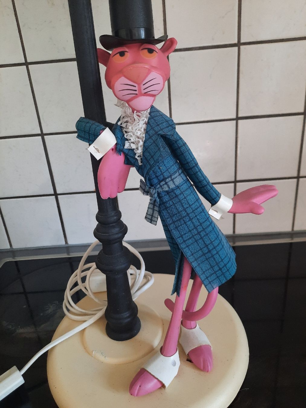 Lampade: LAMPE, VINTAGE. "LA PANTÈRE ROSE " – Usato da Le Locle venduto da marylise01
