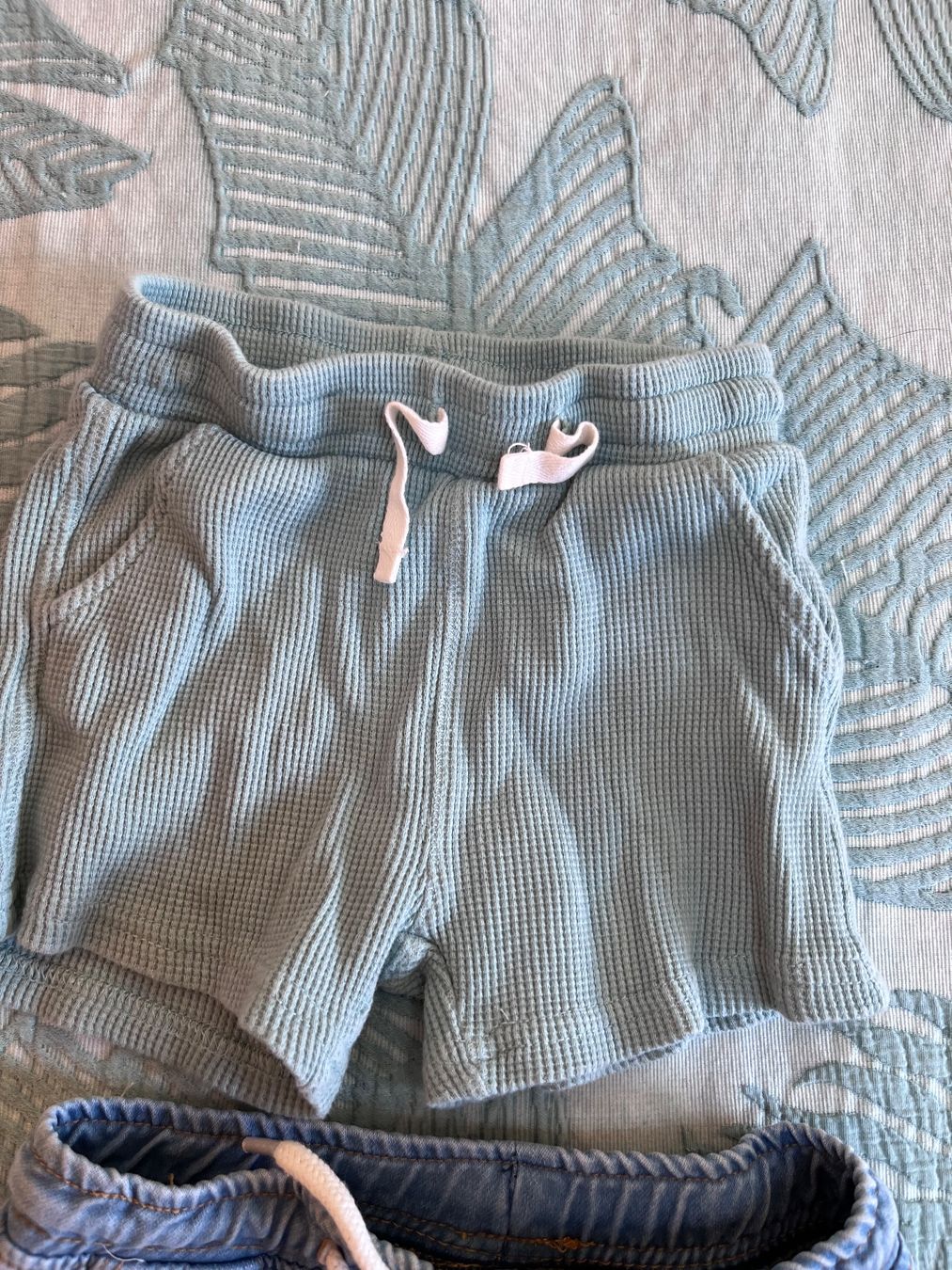 Pantaloni: 2x Shorts, Größe 68 – Usato da Umiken venduto da deb_57xk 2
