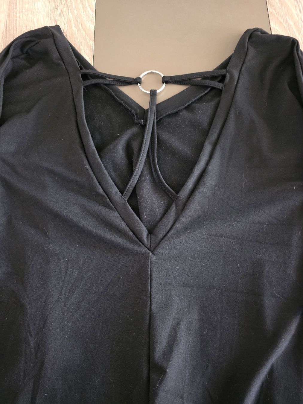 Shein T-shirt: Schwarzes T-Shirt Grösse 5xl – Nuovo (secondo la descrizione) da Madiswil venduto da Sandraho 1