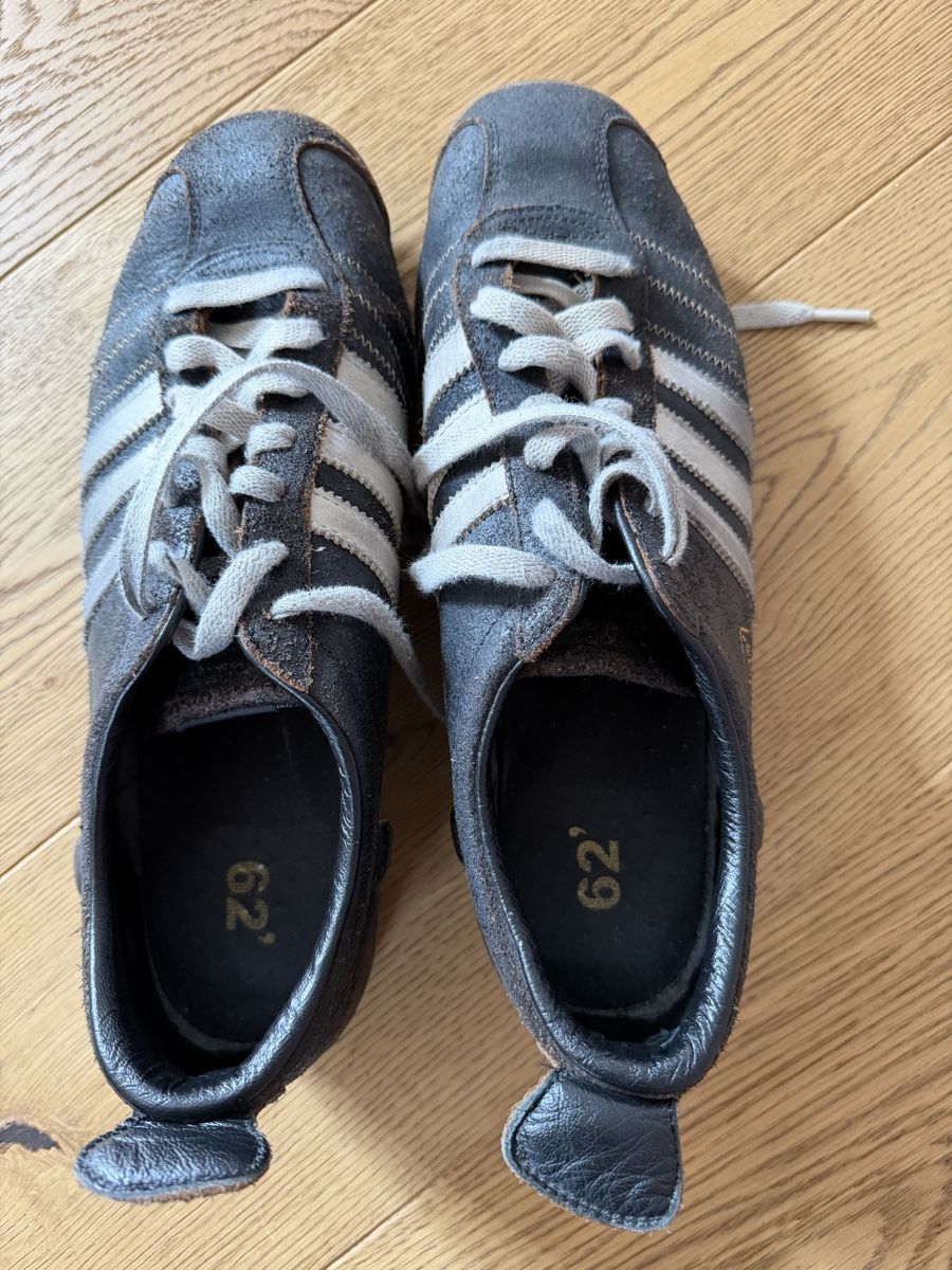Adidas Scarpe da uomo: Adidas Chile schwarz Gr. 45 1/3 – Usato da Effretikon venduto da Saendu24 1