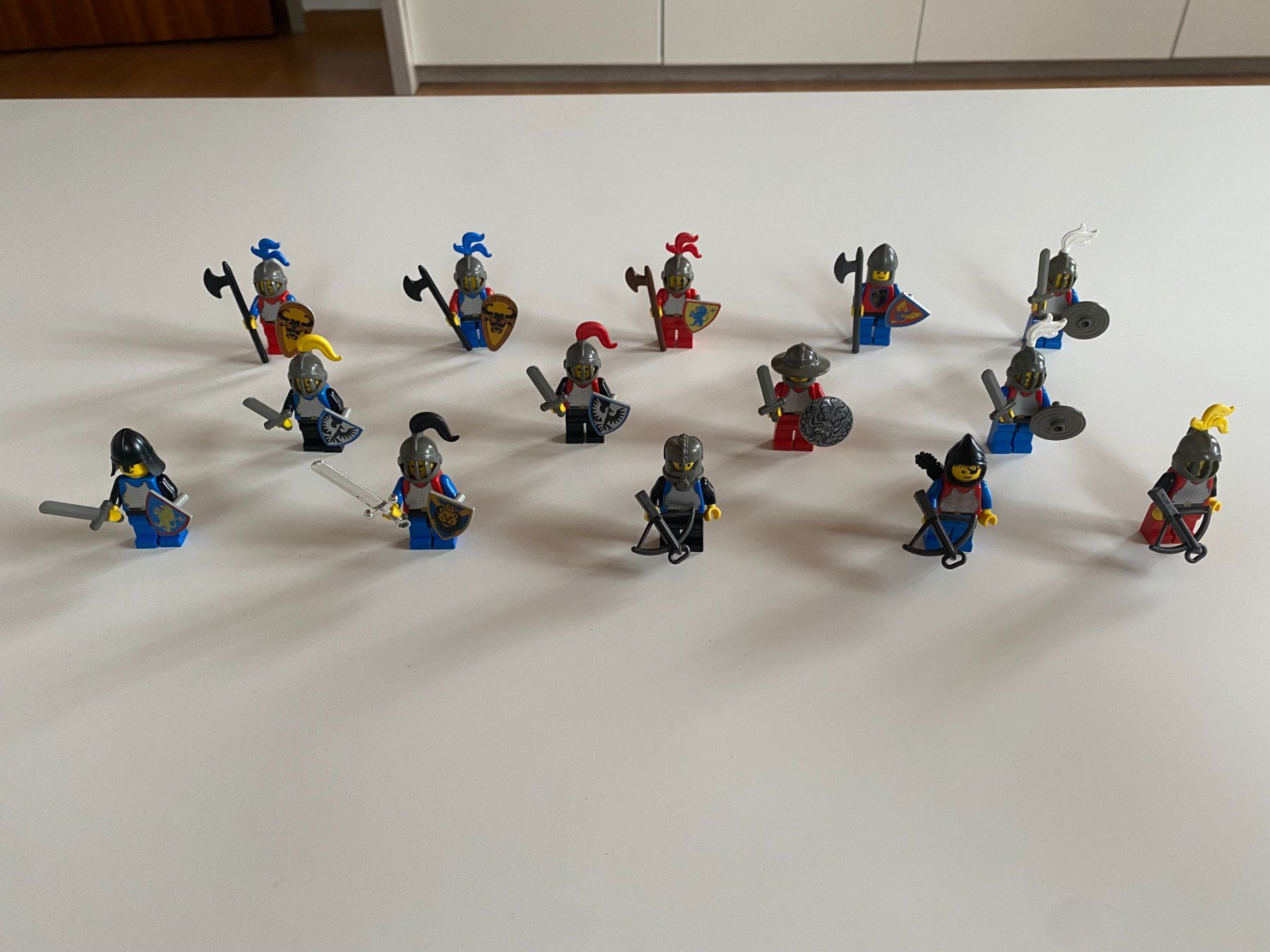 Lego Giocattoli: LEGO - 14 - VERSCHIEDENE - FIGUREN - RITTER – Usato da Gelterkinden venduto da ajdt4