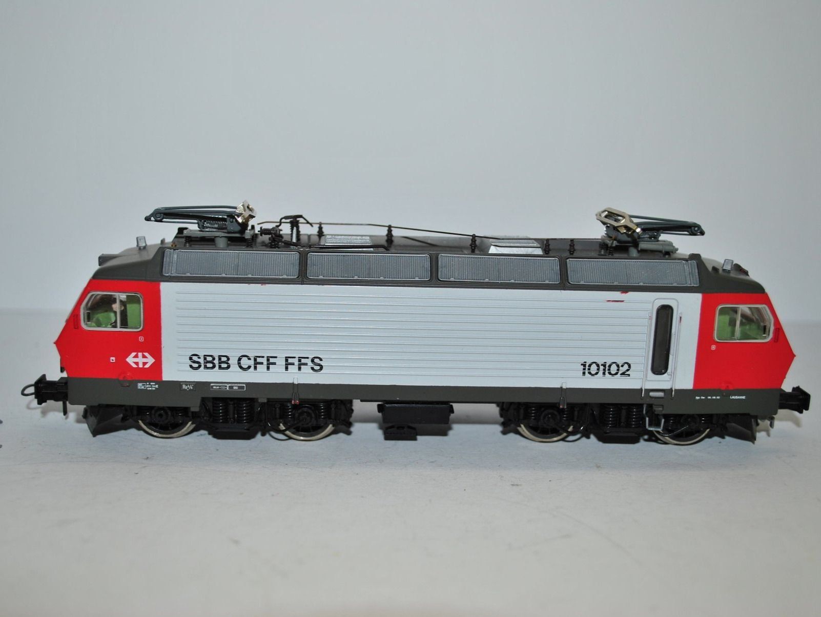 Roco Modellini di ferrovie: Roco Elektrolok SBB Re 4/4 IV 10102 – Usato da Brüttisellen venduto da Ereich