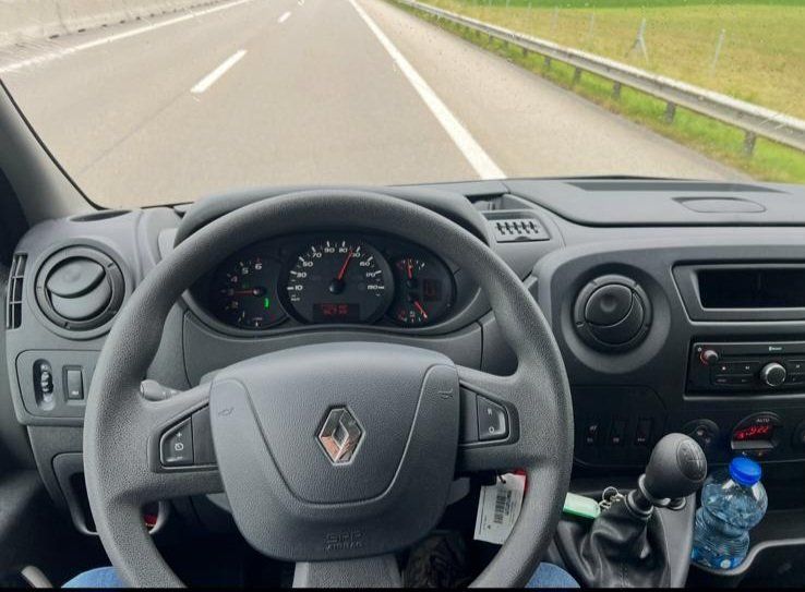 Renault Veicoli commerciali: Foodtruck Renault Master – Usato da Avenches venduto da Daltec01 7