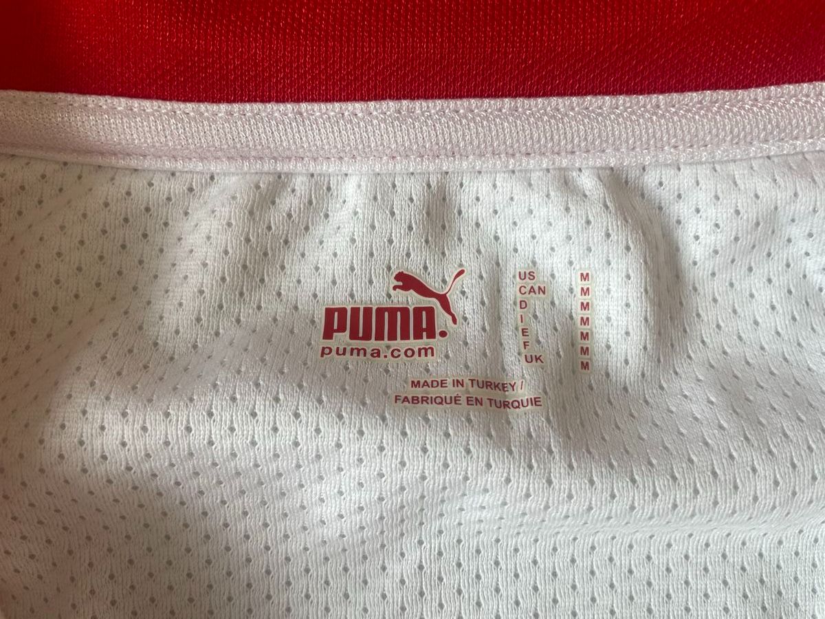 Puma Canottiere & Pantaloni: PUMA Schweizer Nati Trikot – Nuovo (secondo la descrizione) da Boll venduto da 27simpson 2