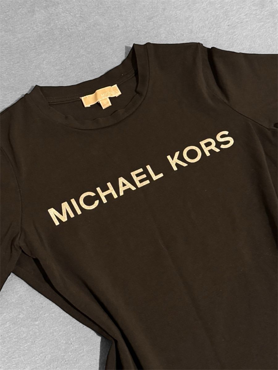 Michael Kors T-Shirts: T-Shirt manches longues Michael Kors – Neu und originalverpackt aus Châtel-St-Denis von Montclair_Swiss 3