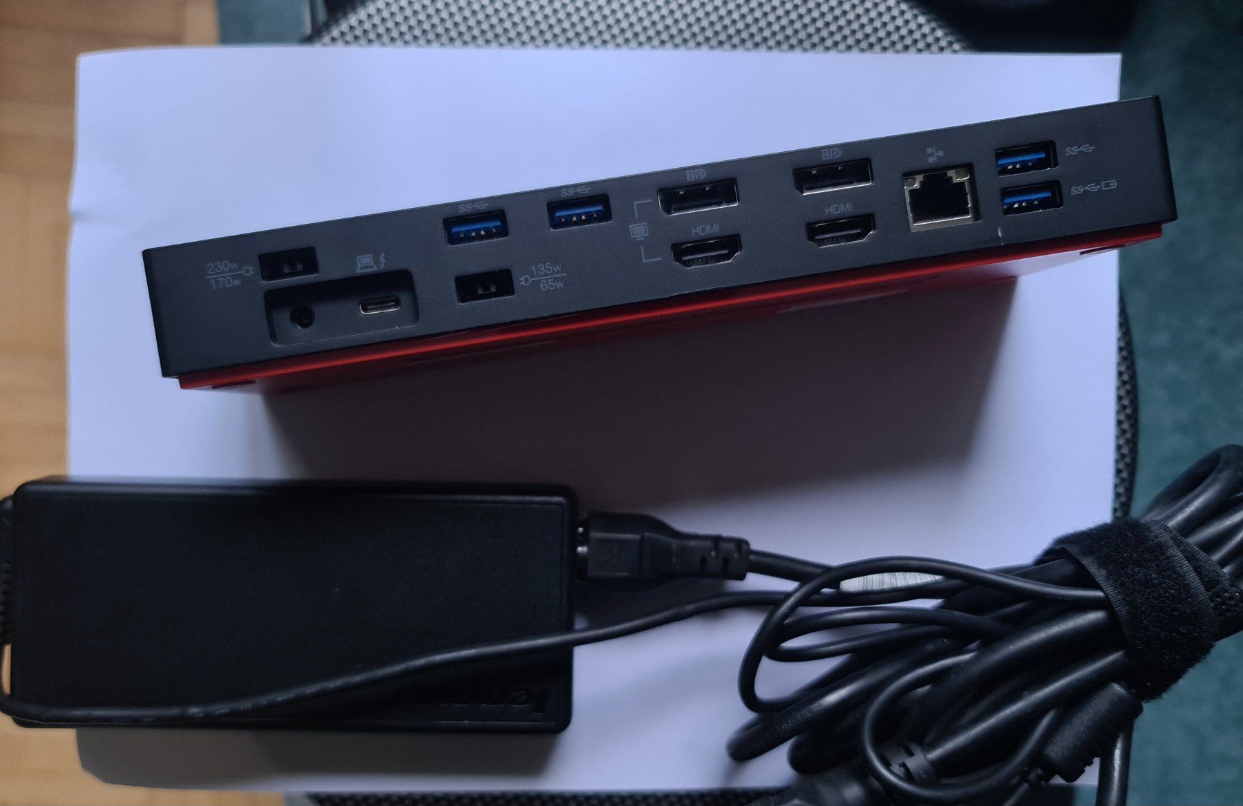 Lenovo Docking station: Thinkpad Thunderbolt 3 Dockingstation Gen 2 – D'occasion à zürich par R-N-J 2