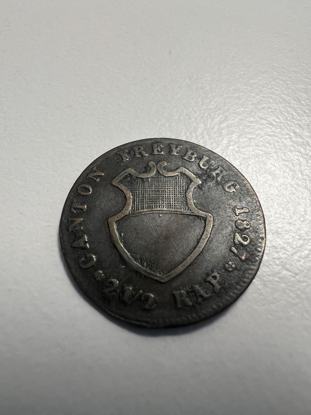 Tutti le monete: Freiburg 2,5 Rappen 1827 – Usato da Schaffhausen venduto da schatzkiste69 1