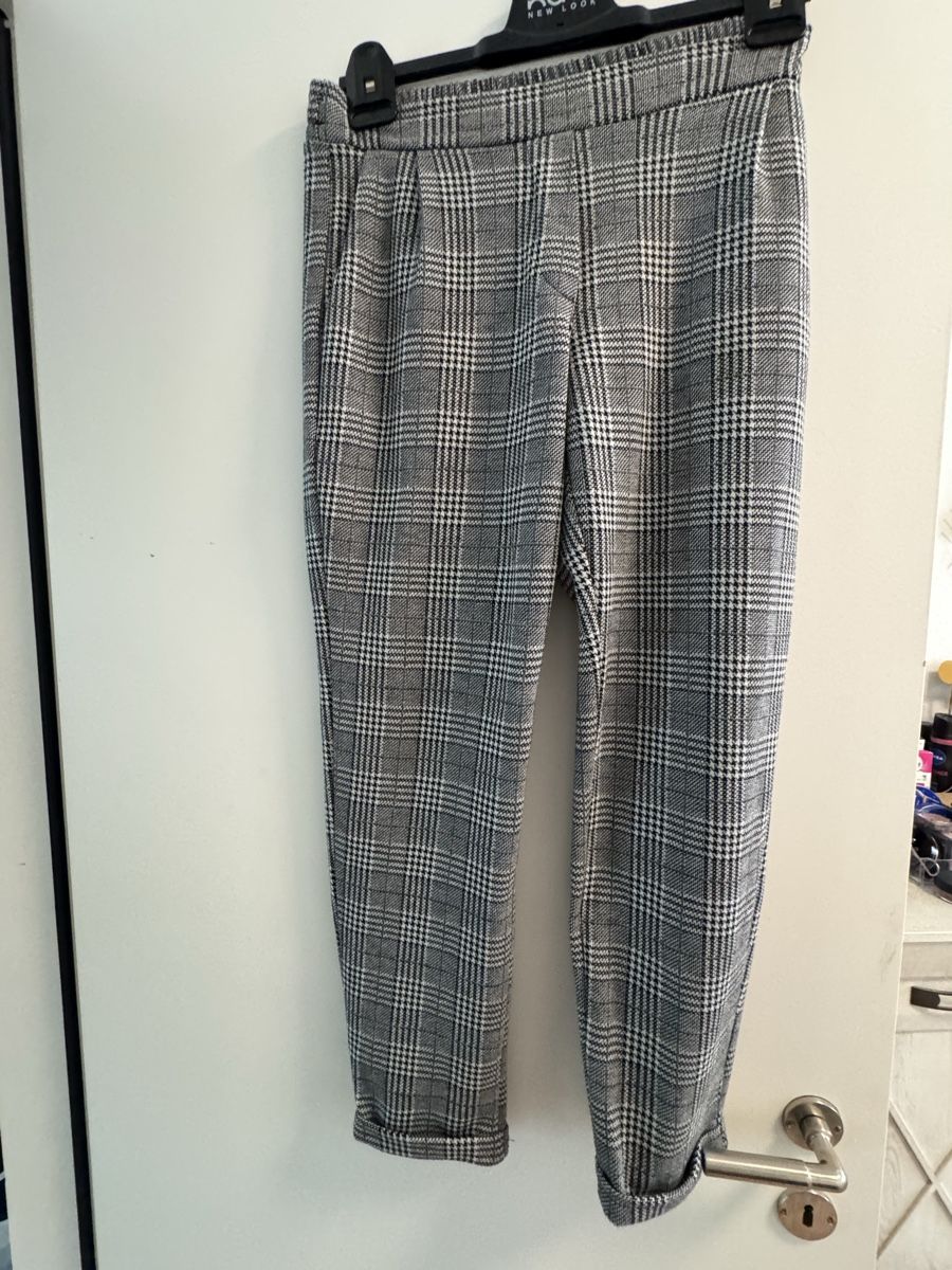 Pantaloni: Bequeme Stoffhose mit Karomuster, Gr. M – Usato da Arlesheim venduto da Eli_77 1