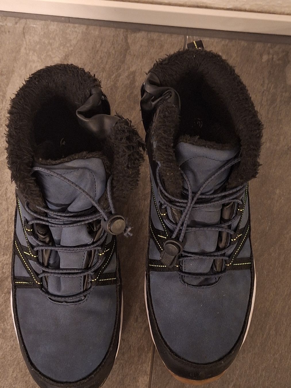 Scarpe per ragazzi: Chaussure KangaROOS taille garçon 40 – Nuovo (secondo la descrizione) da Bursins venduto da Cdje 2