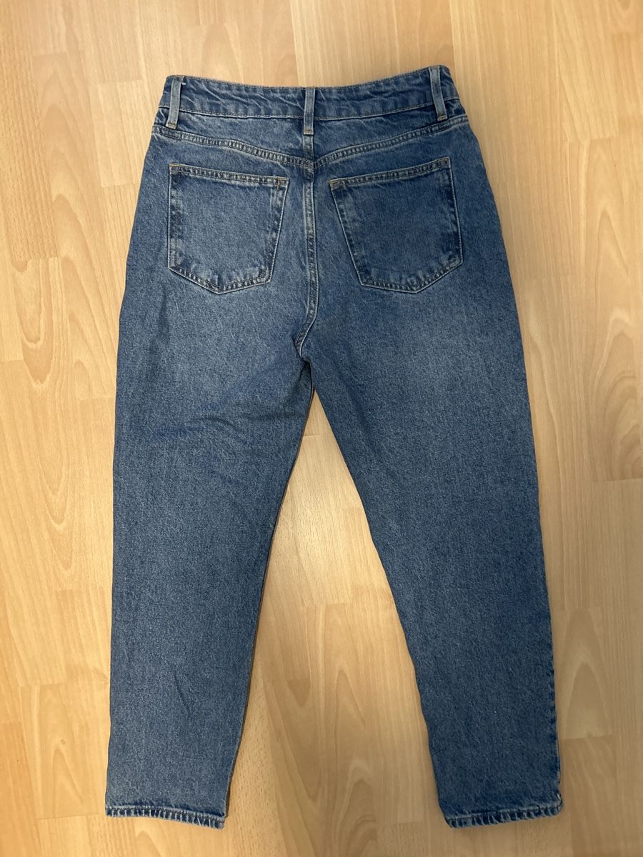 H&M Jeans: Jeans Gr. 36 -NEU- – Nuovo (secondo la descrizione) da Kreuzlingen venduto da jamie45 2