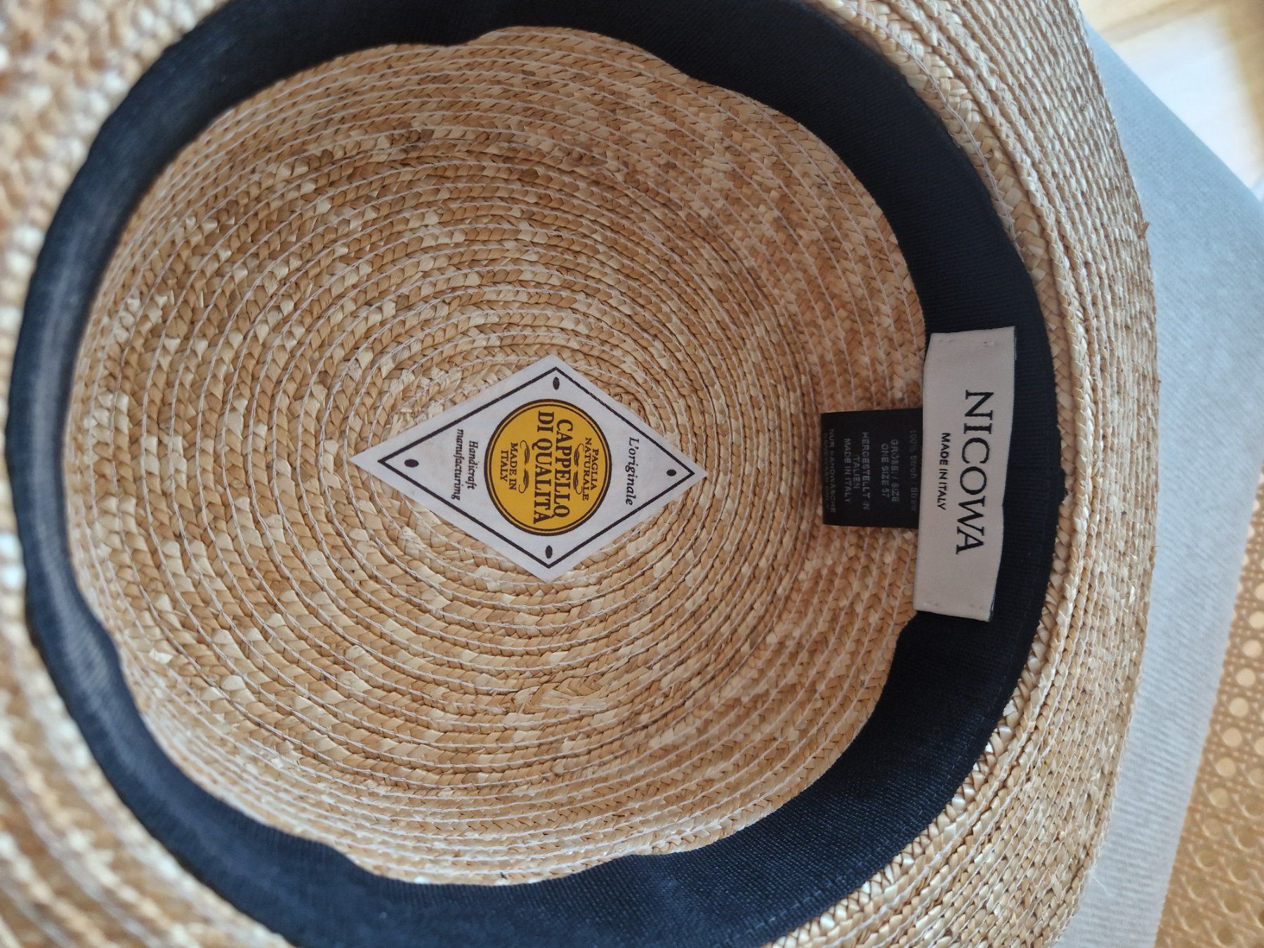 Chapeaux, bonnets & casquettes: Sonnenhut Nicowa – D'occasion à Roggwil BE par Rubiroseanne 1