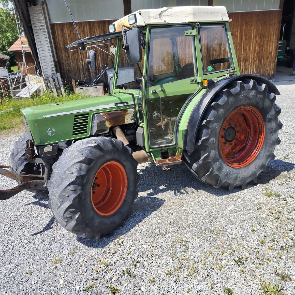 Fendt Traktoren: Fendt Farmer 260S – Gebraucht aus Safenwil von Fluekiger0106 6