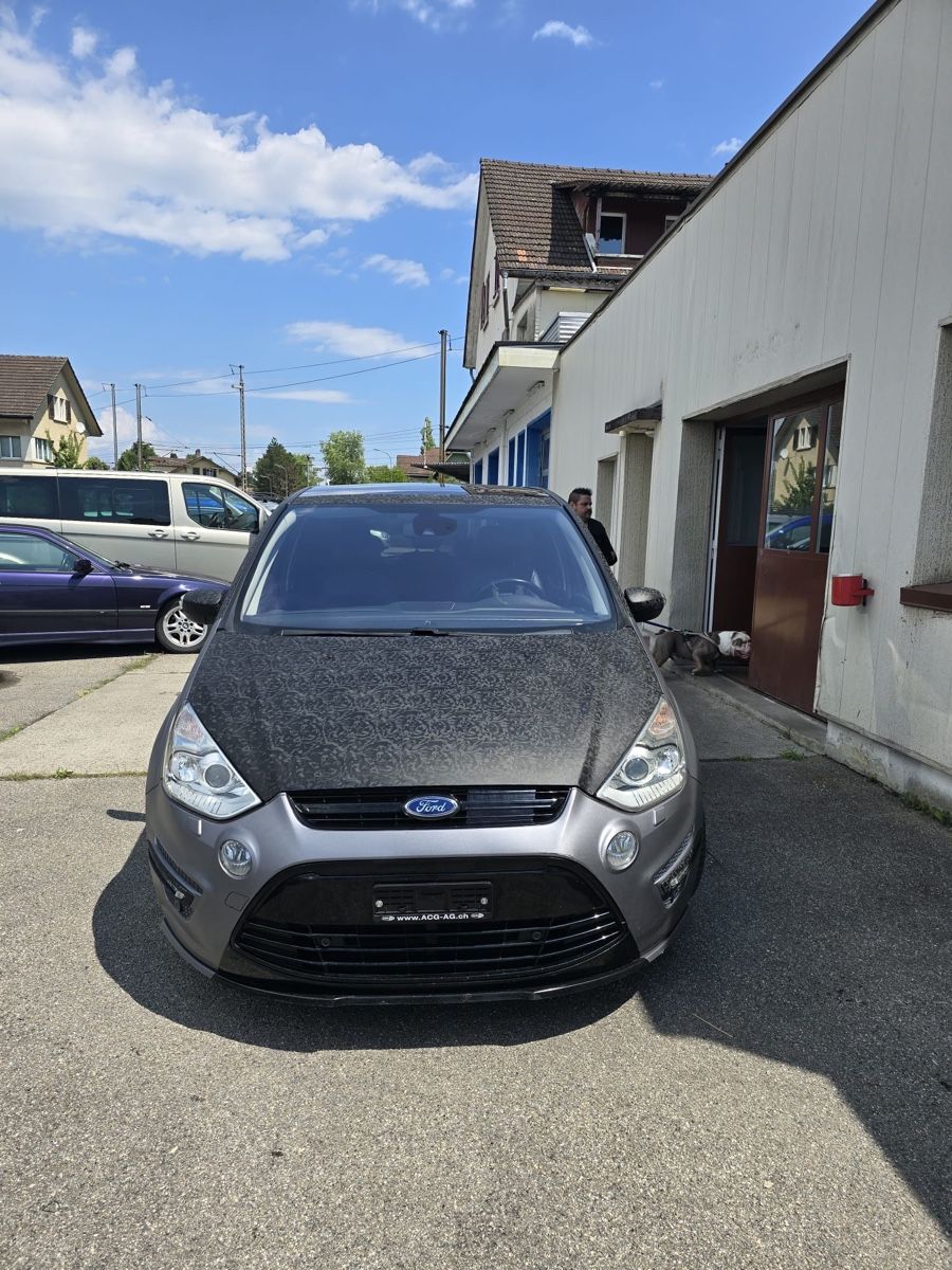 Ford Automobili: Ford S-Max 2,0SCTi – Usato da Frenkendorf venduto da cio_bk56 4