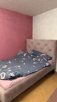 Schönes Altrosa Teenager Bett inkl Lattenrost 140/200cm cm