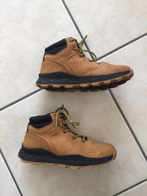Chaussures garçon: Sprandi Trekkingschuhe Grösse 33 – D'occasion à Zimmerwald par wuff81 1