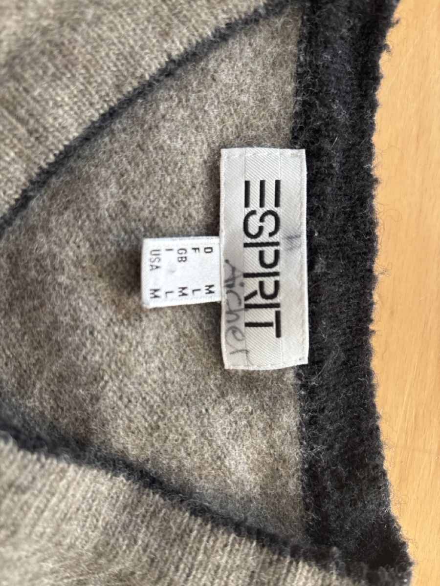 Esprit Maglioni & Felpe: Esprit Pullover – Usato da Zürich venduto da lin_j7p9 2