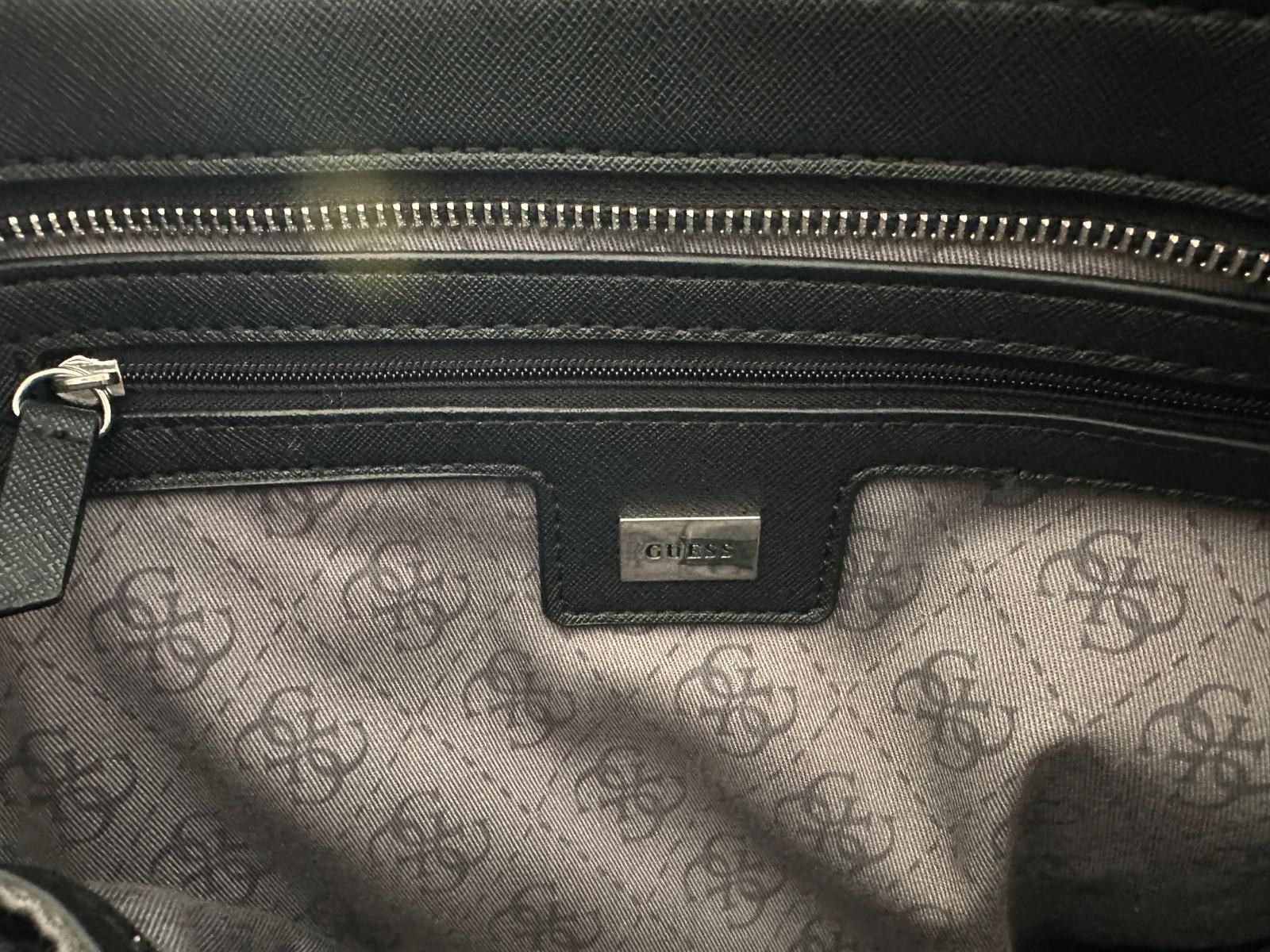 Guess Borse da donna: Schwarze Guess Handtasche – Usato da Olten venduto da MattRed 4