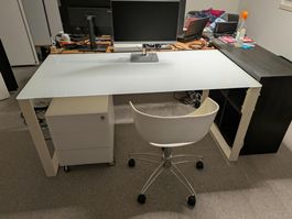 Design Schreibtisch Pult Tisch Metall Glas mit Stuhl