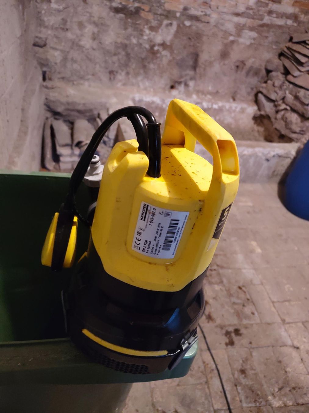 Kärcher Pumpen & Teile: Kärcher SP 2 Flat submersible pump – Gebraucht aus Capolago von Bomberz 3