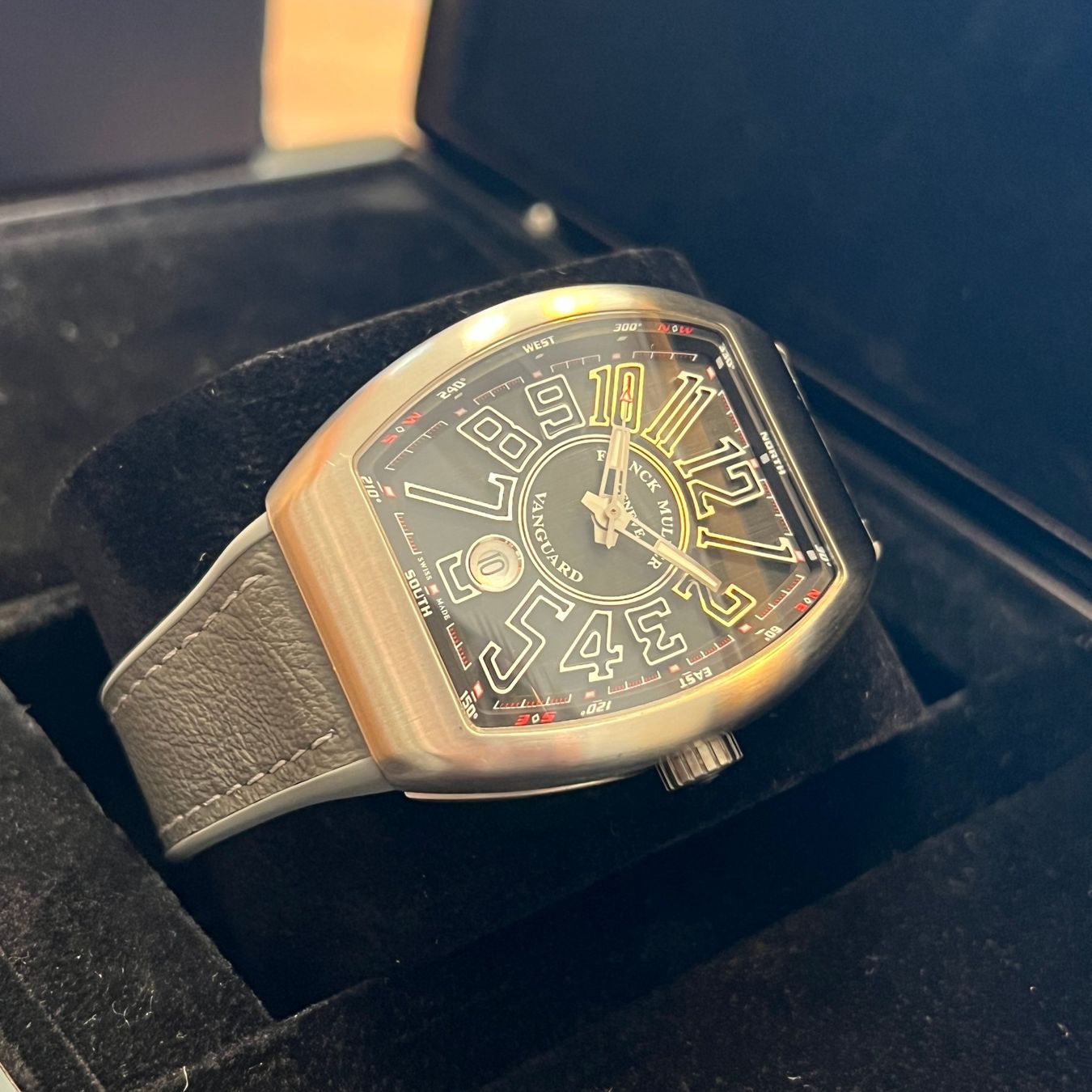 Franck Muller Montres: Franck Muller Vanguard Automatic Date Full Set V41SCDT – D'occasion à Carouge GE par Watchaser 6