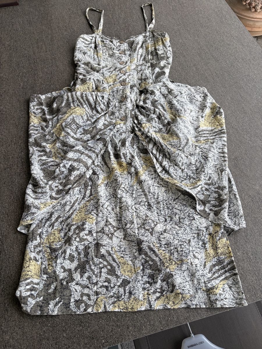 Vestiti: Originelles Sommerkleid Größe 34 – Nuovo (secondo la descrizione) da Solothurn venduto da Congela