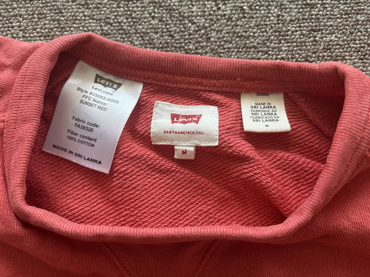 Levi's Pulls & Sweat-shirts: Levis Pullover Grösse M – D'occasion à Kölliken par Sabay2012 7