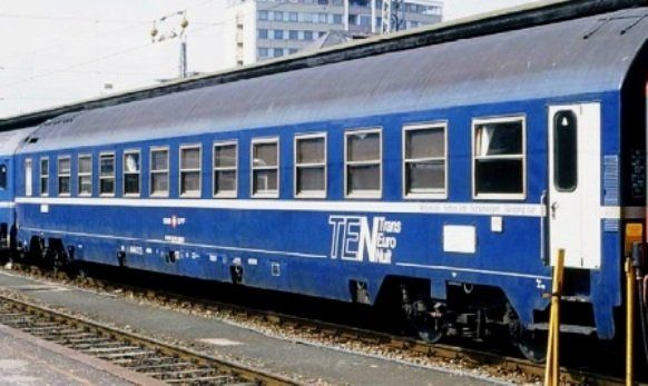 Lima Modelleisenbahnen: Lima HO 9251: SBB Schlafwagen TEN, UIC – Gebraucht aus Brüttisellen von Rentner44zh 4