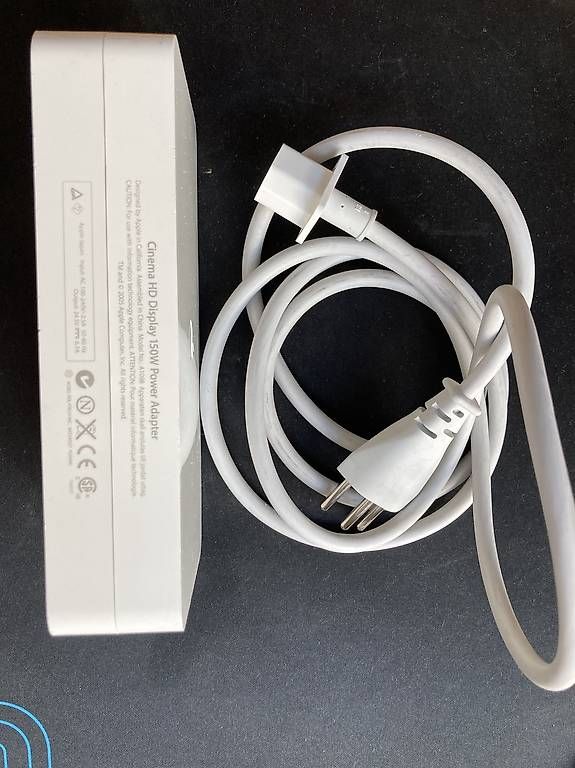 Apple Lecteurs & Adaptateurs: Apple A1098 150W – D'occasion à Bern par Tabaz