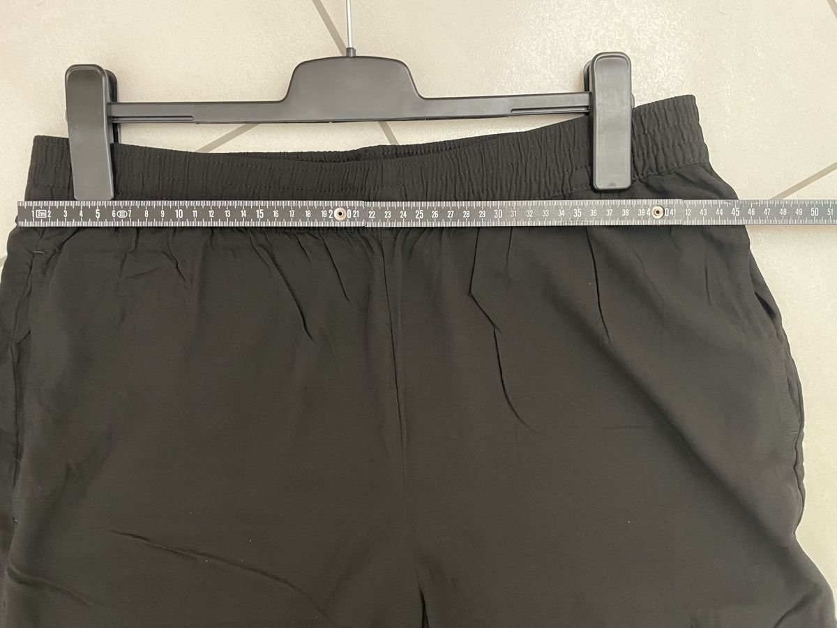 Pantalons: Schwarze Damen Sommerhose Gr XL – D'occasion à Rüti ZH par kar_xx9l 2