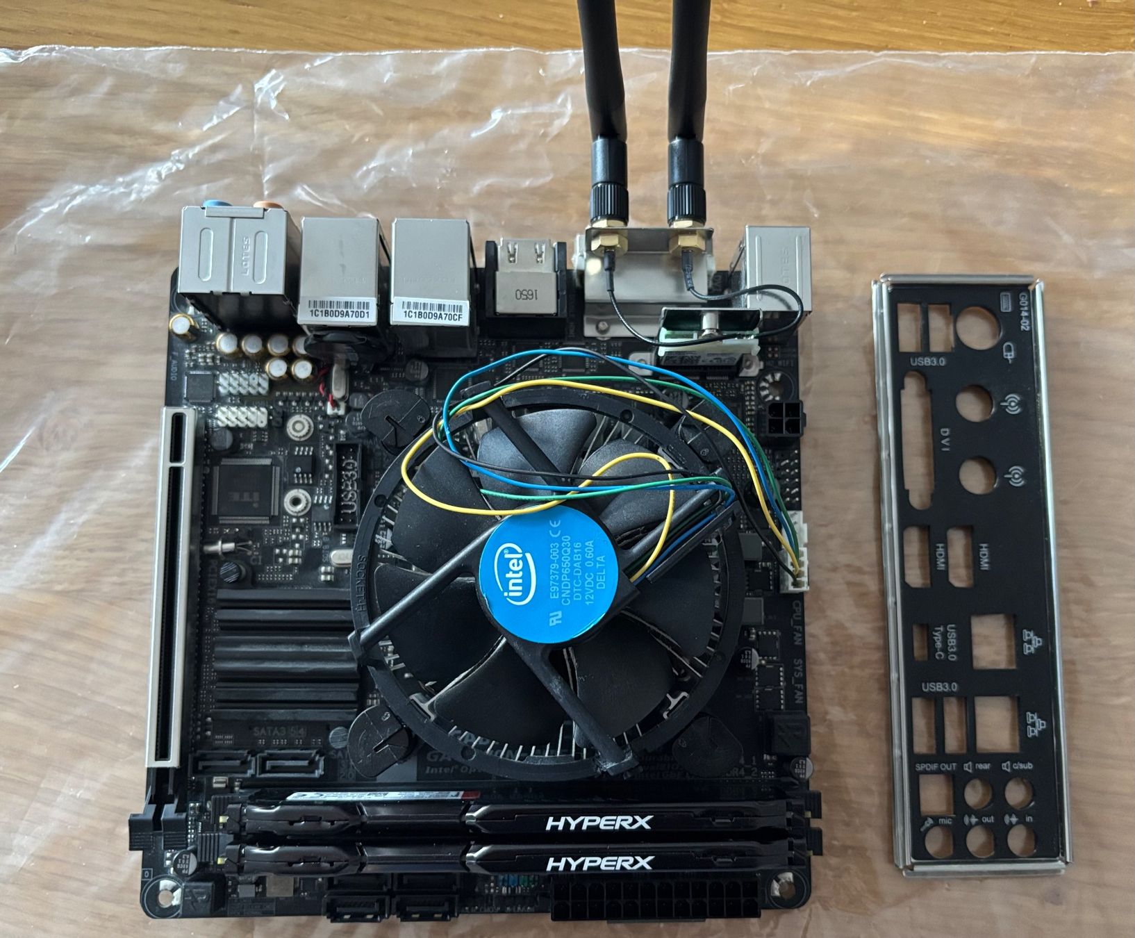 Asrock Cartes mère: Carte mère + Intel Core i7-770T Bundle – D'occasion à Marin-Epagnier par 221966
