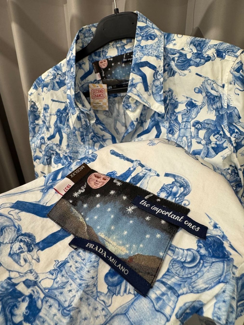 Prada Camicette: Special Collection Prada Milano Bluse – Usato da Luzern venduto da CAZS_Luzern 2