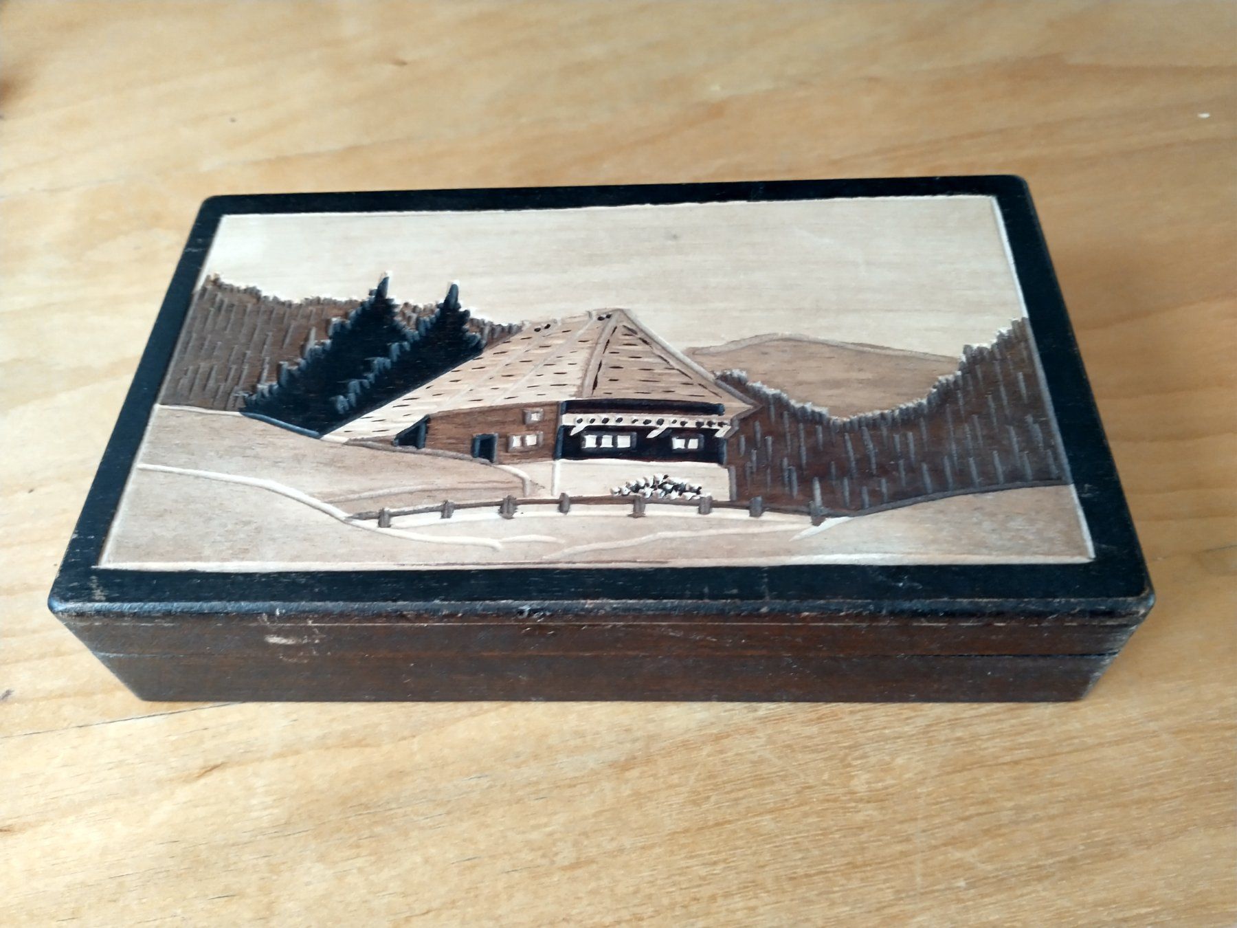 Portagioie: Holzkassette/Schatulle, Bergchalet – Usato da Löhningen venduto da Chimae67 8