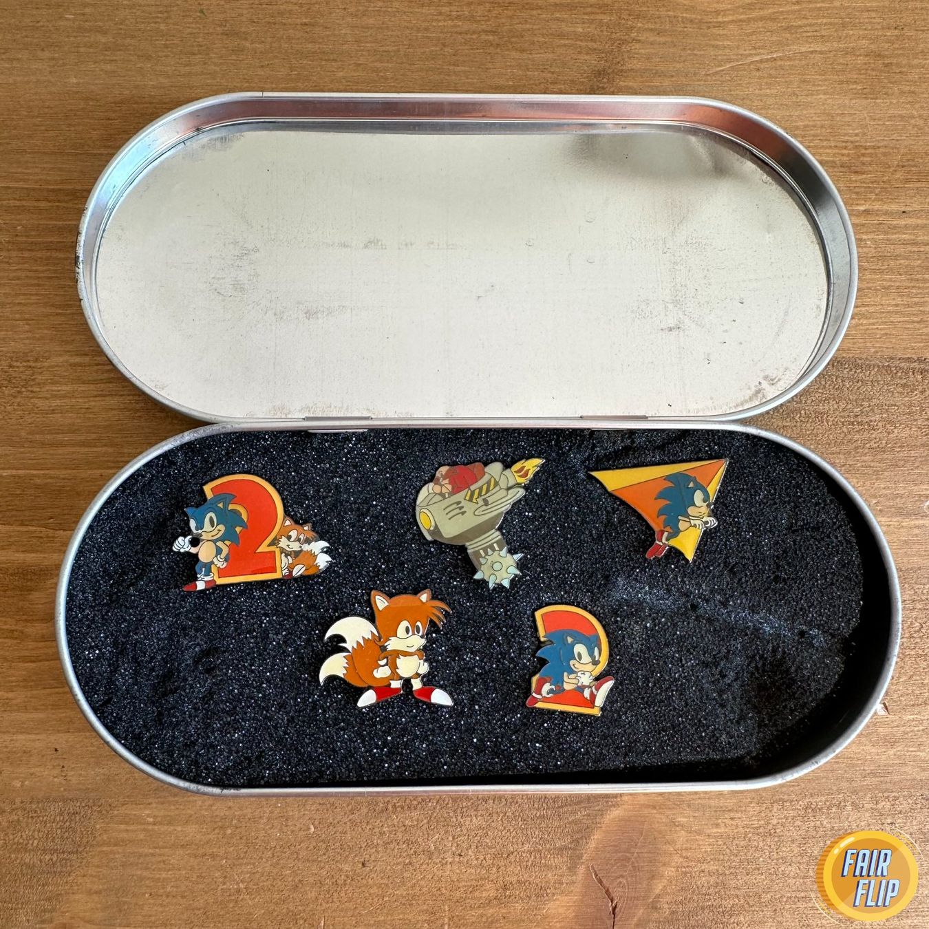 Placchette & Badge: Sonic the Hedgehog Pin Set Vintage SEGA – Usato da Luzern venduto da fairflip 2