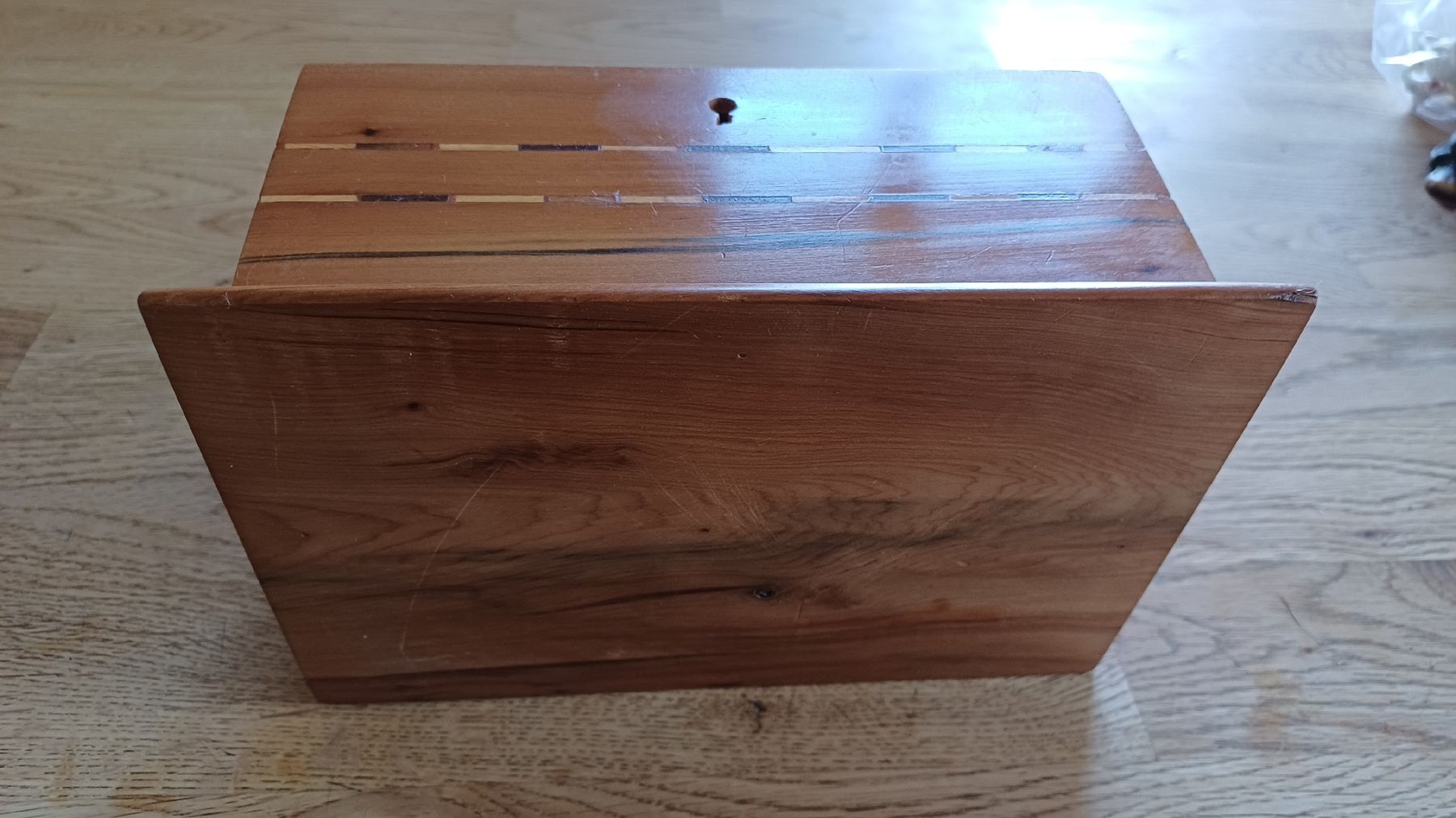 Cassapanche: Schatulle mit Einlegearbeiten – Usato da Flawil venduto da Naphtali 4