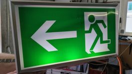 Notleuchte Lumitec  4 Stück, LED, Fluchtweg,Top Zustand! 47