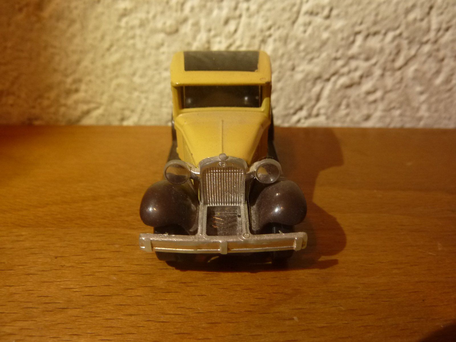 Matchbox Modellini d'auto: Matchbox SuperFast  Model A Ford 1979 – Usato da Hochfelden venduto da swissice 1